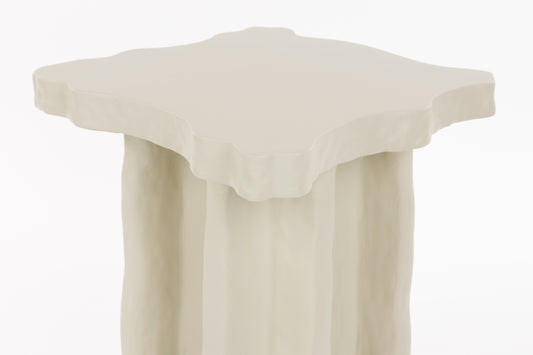 Šoninis staliukas BORN TO BE ALIVE