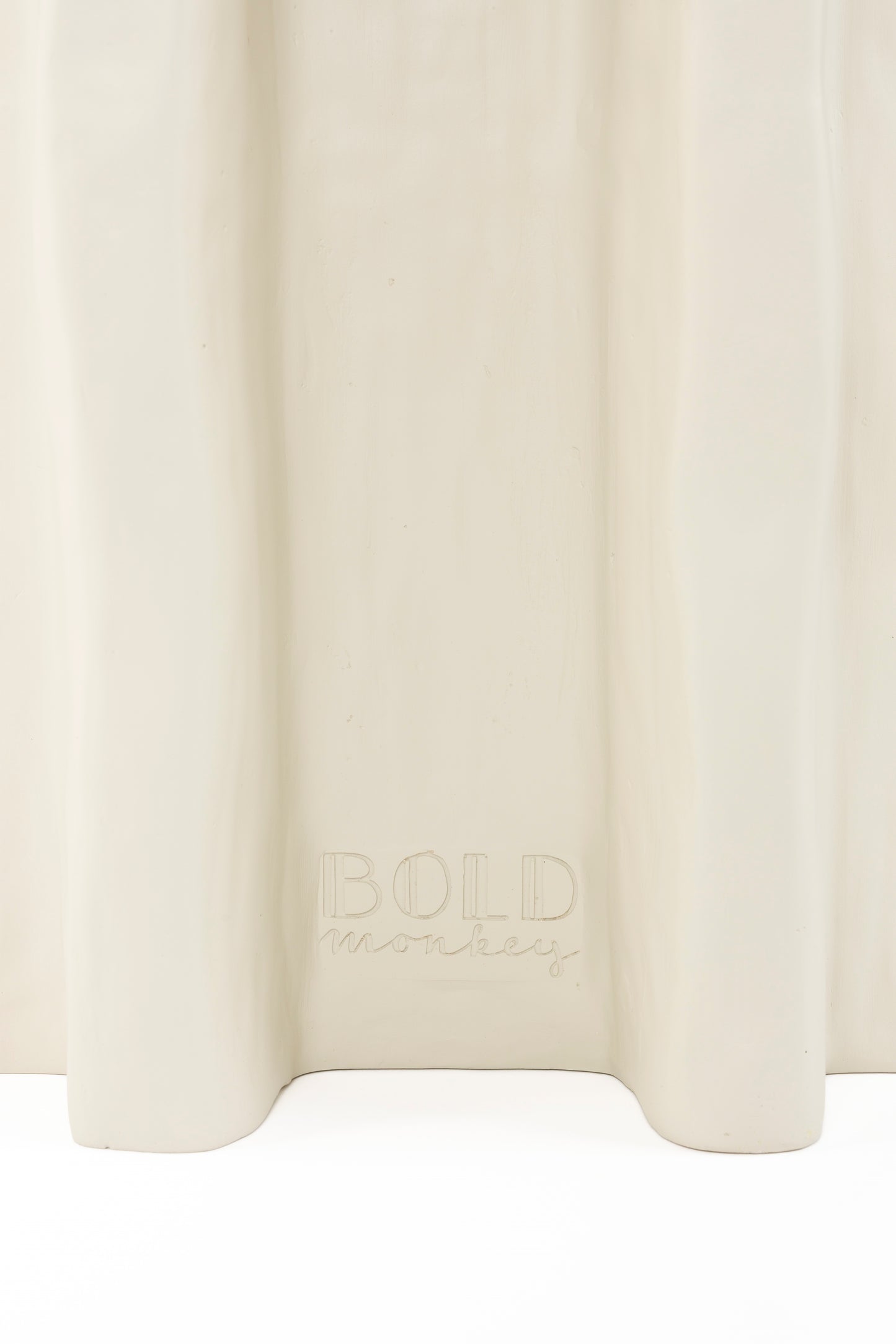 Šoninis staliukas BORN TO BE ALIVE