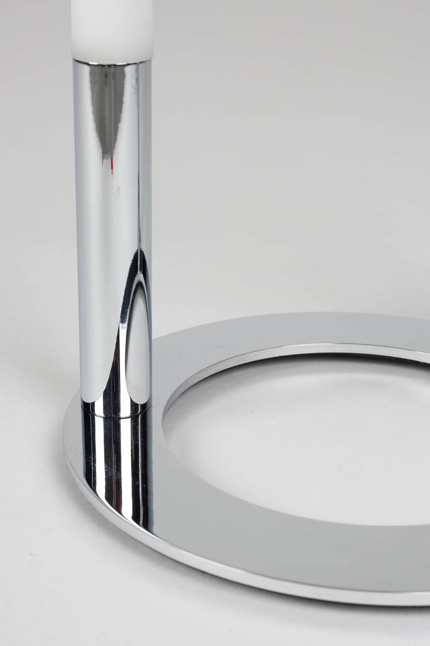 Stalinis šviestuvas ARCH