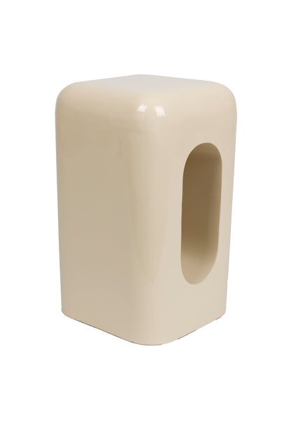 Šoninis staliukas CREEK