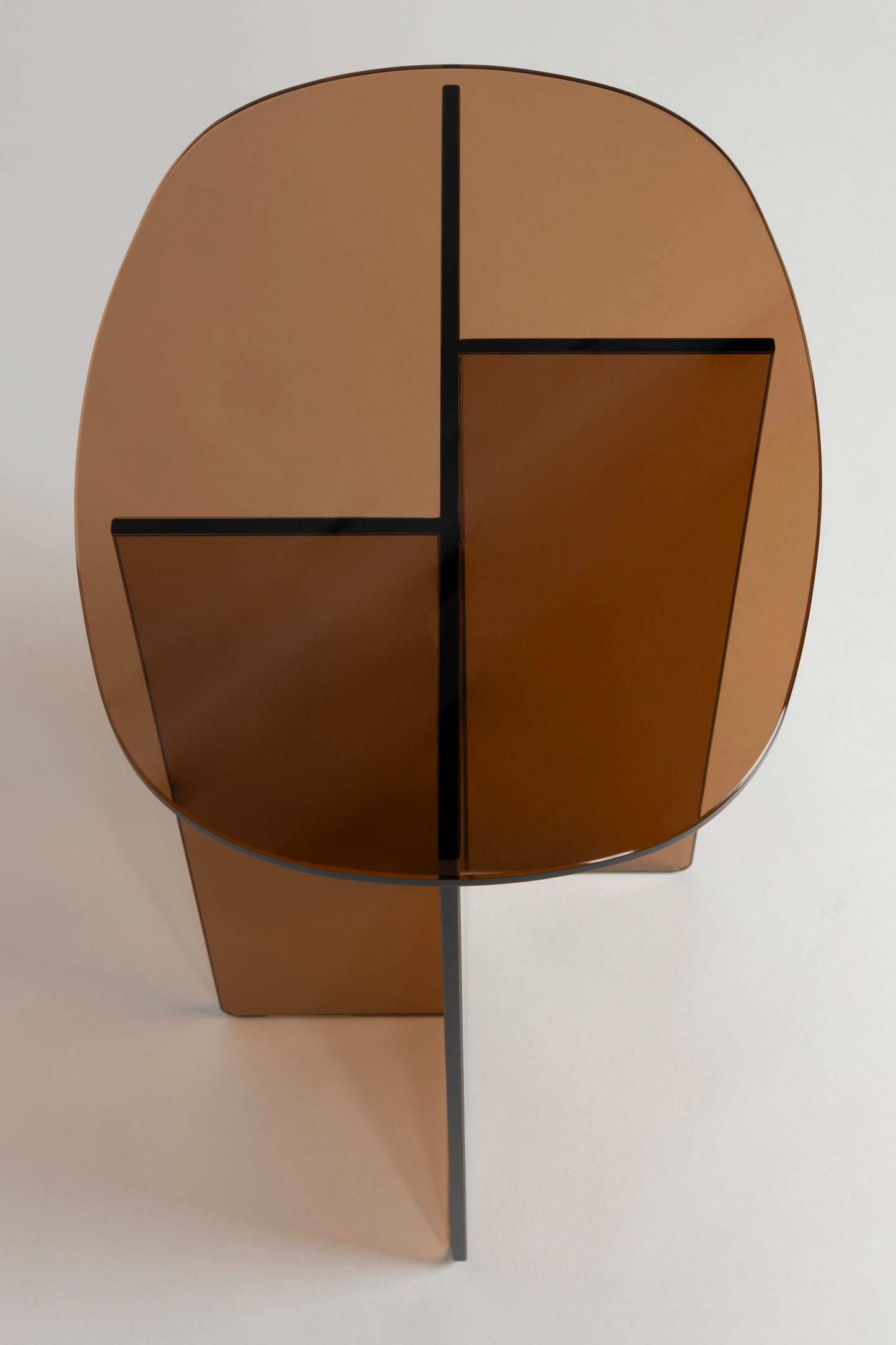 Šoninis staliukas LINEA